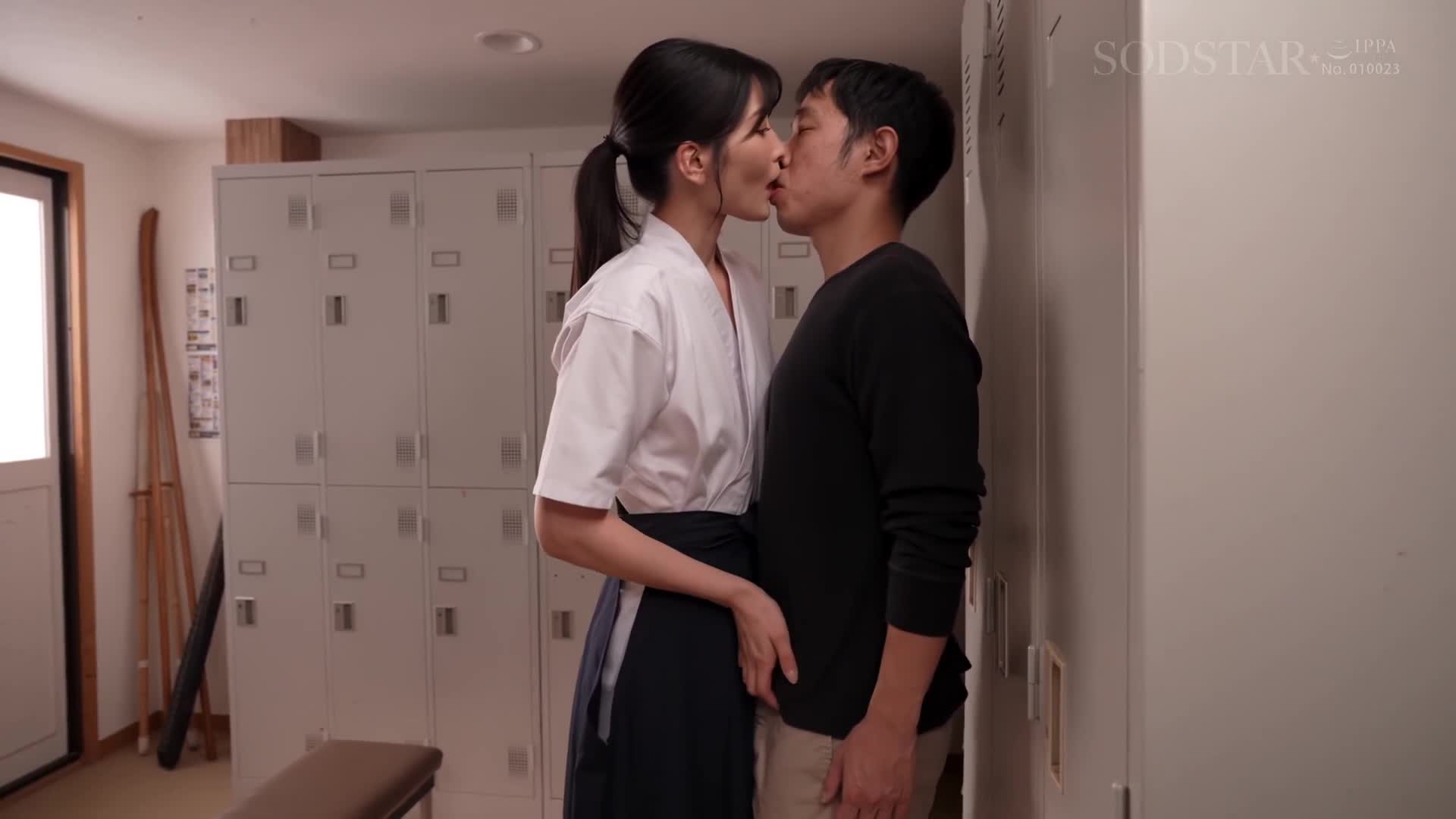 The story of my loss of virginity when I secretly fell in love with a dignified, beautiful naginata swordsman Honjo Suzu - AV大平台-Chinese Subtitles, Adult Films, AV, China, Online Streaming