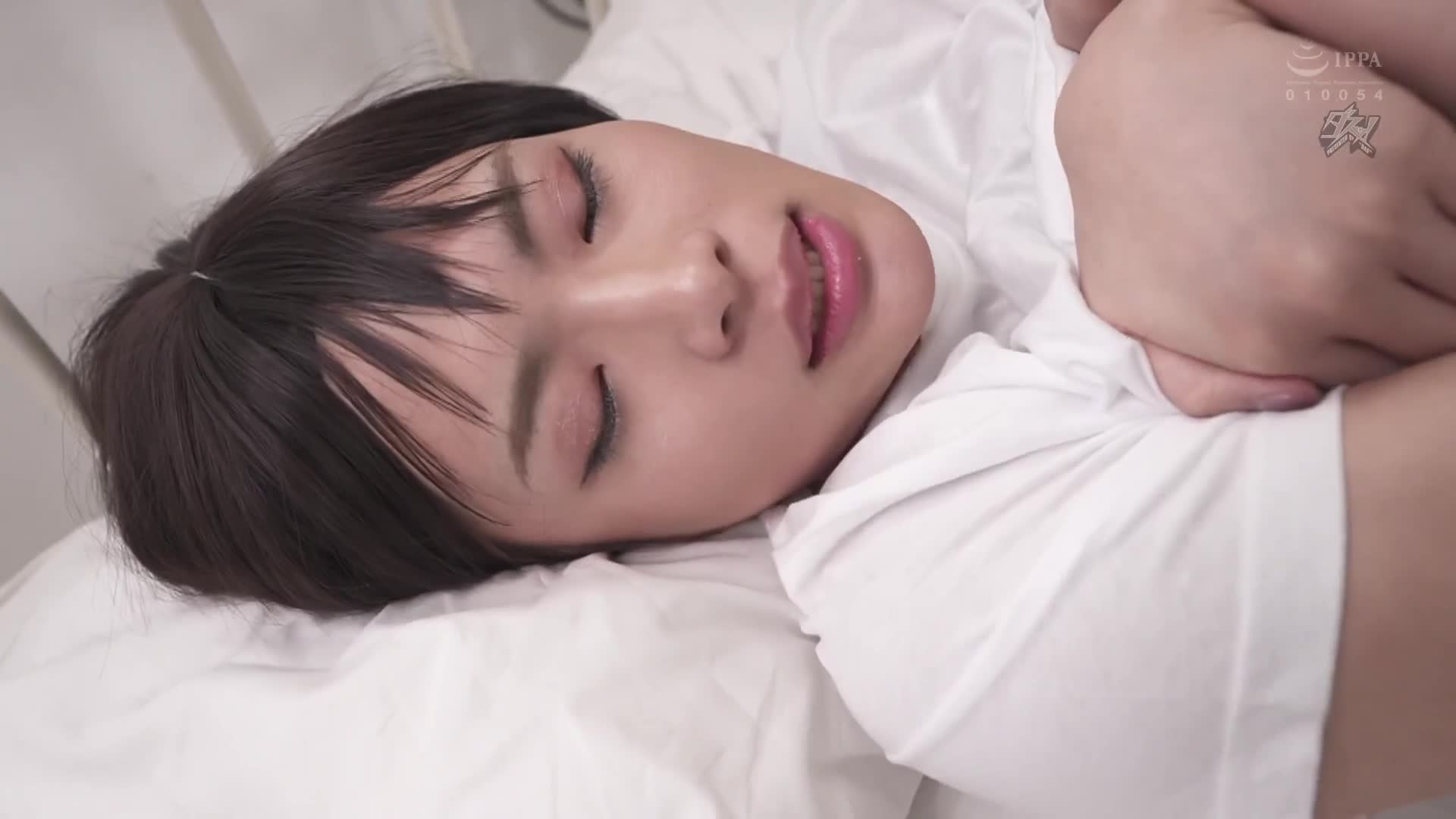 When I was forced to dress up as a cross, my best friend swears that I am a boy. Is it hiiragi? - AV大平台-Chinese Subtitles, Adult Films, AV, China, Online Streaming