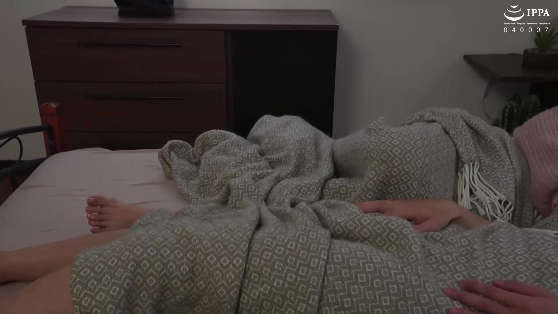 男友人出轨被发现后，女友变成痴女！被女友控制射精的同居生活，从禁欲到解放，性欲爆发，总共超过20次射精！ 「接下来轮到我来欺负你了♪」 逢泽美优 - AV大平台-中文字幕,成人影片,AV,国产,线上看