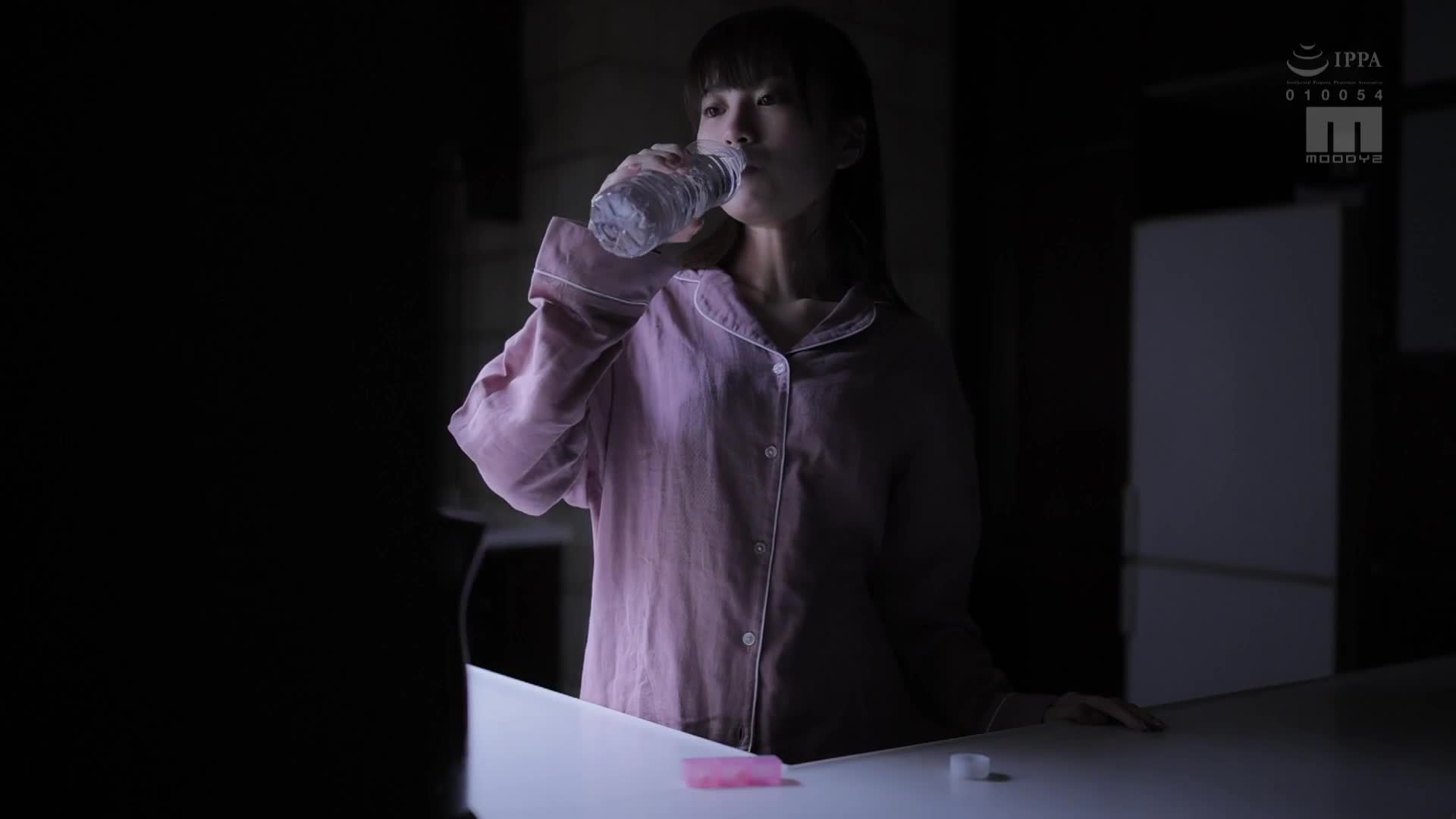 &quot;Since I&#039;m a sibling, I&#039;m just rubbing it,&quot; I&#039;ve been having my kind-hearted sister, who is so kind to me, who is a NEET, helping me with sex under the conditions of &#039;dry sex&#039;. One day, even if I insert the tip of my wet pussy 2cm, he won&#039;t say anything... I&#039;ve had creampie incest. Amagu Hananan - AV大平台-Chinese Subtitles, Adult Films, AV, China, Online Streaming