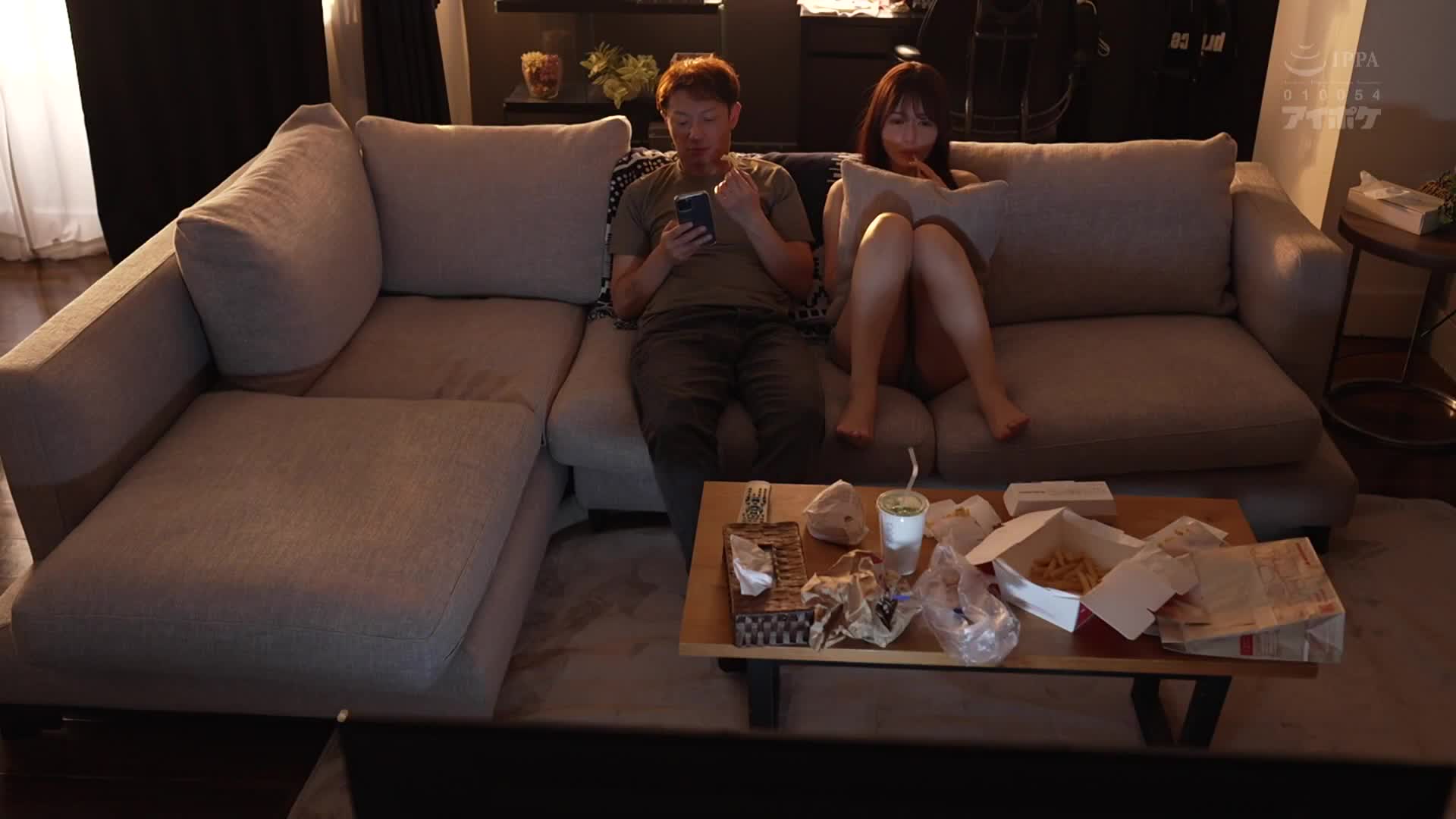 I&#039;ve had sex with the guy I just met yesterday, spent my time lazing around, and I&#039;ll do it again depending on how I feel. A woman&#039;s real life. But it&#039;s kind of sexy and normal sex. Furukawa Honoka - AV大平台-Chinese Subtitles, Adult Films, AV, China, Online Streaming