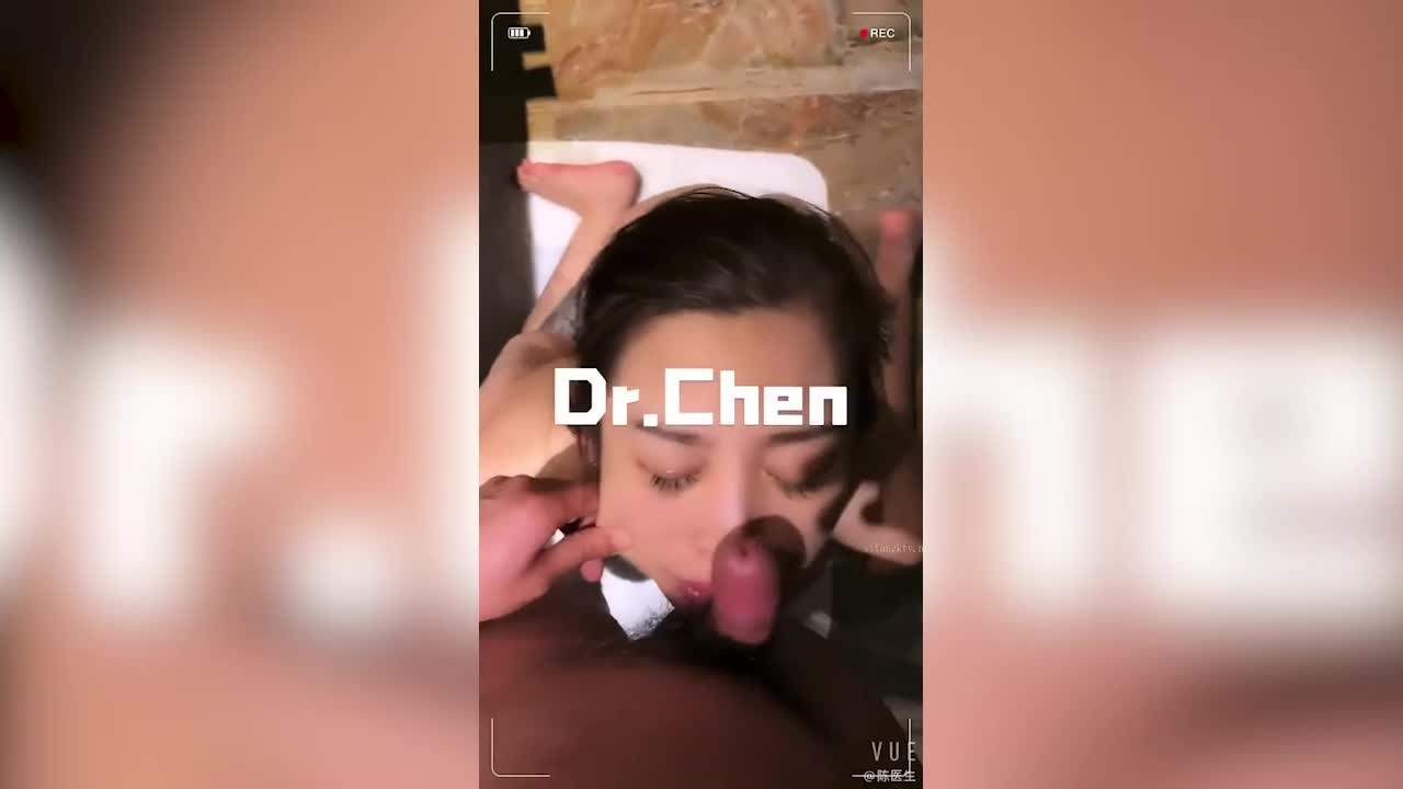 Top-notch old-fashioned master of picking up good girls, specializing in dating female porn, including Ah Zhu, training female porn to lick feet, anal sex, poison dragon to drink urine for three hours - AV大平台-Chinese Subtitles, Adult Films, AV, China, Online Streaming