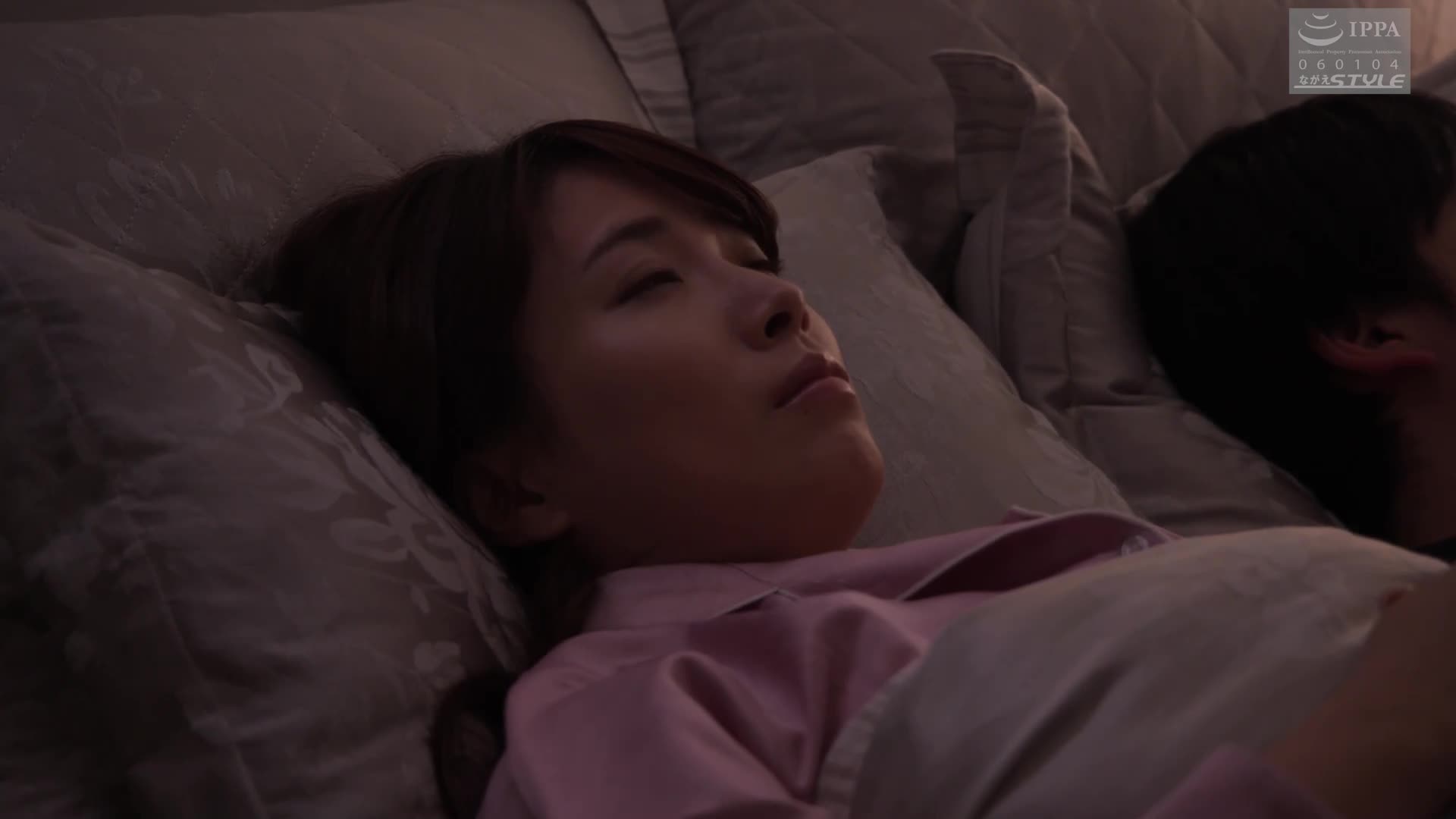In front of my boss... my wife has become a nude model. 15 Tachibanai Hinata - AV大平台-Chinese Subtitles, Adult Films, AV, China, Online Streaming