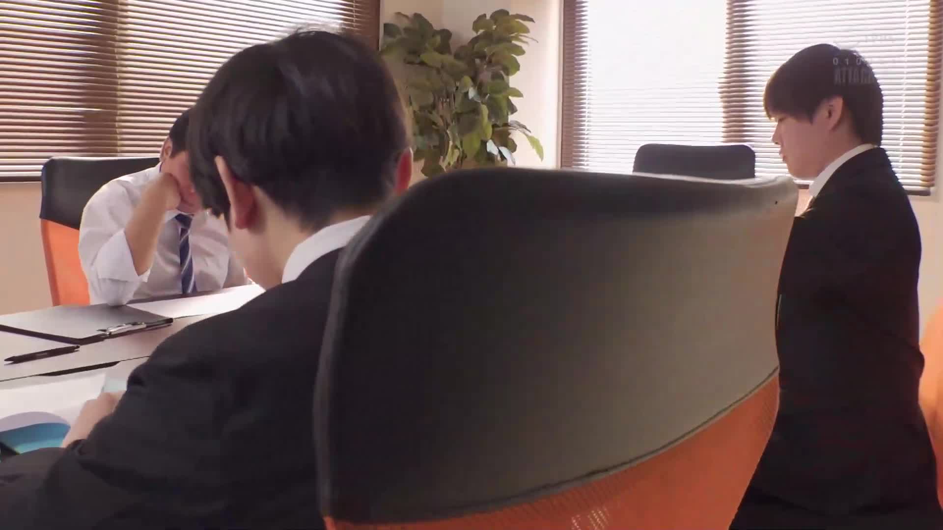 Shiramine Miu, a female boss who continues to cum by an incompetent subordinate who &quot;sucks&quot; his clitoris until his lower body is shaking - AV大平台-Chinese Subtitles, Adult Films, AV, China, Online Streaming