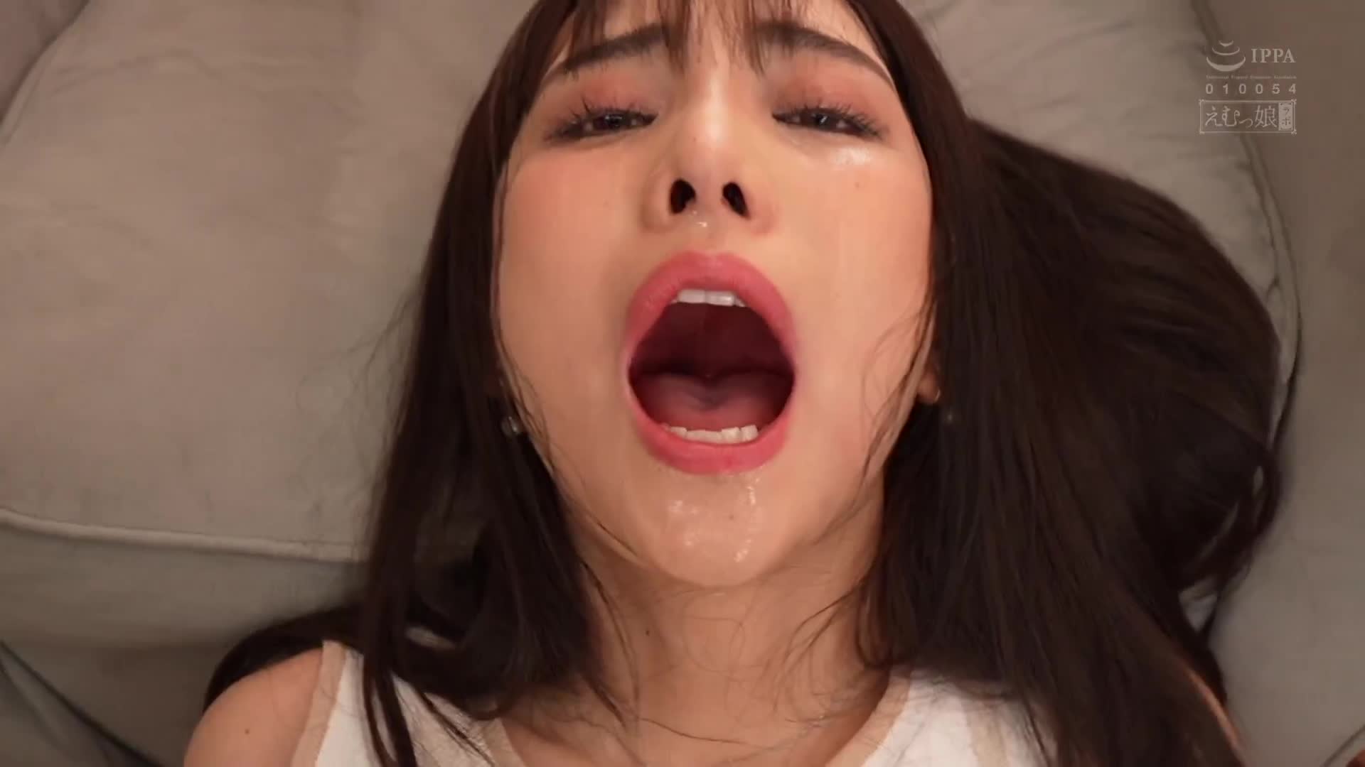 The crazy. My heart throbs, my pearls deep in my throat choking and explosion. Non-human pleasure deep throating Flower-clothed Tsubaki - AV大平台-Chinese Subtitles, Adult Films, AV, China, Online Streaming