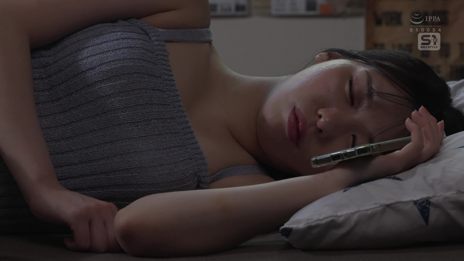 The supply and demand of a girlfriend who wants to cheat and a boyfriend who wants to be cuckolded are perfectly in line with! ! NTR is grossed by someone else&#039;s dick and pussy is shown to her, Kuroshima Rei - AV大平台-Chinese Subtitles, Adult Films, AV, China, Online Streaming