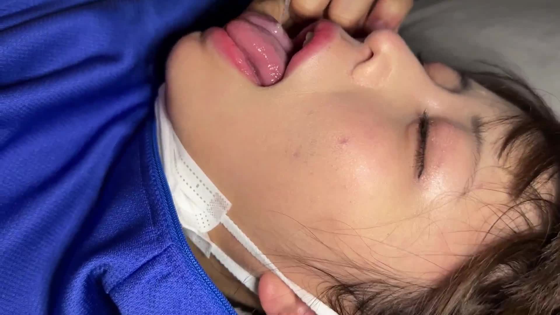 “前辈！不可以在中间这样！！”练习后活力十足又开朗的女子网球部成员被淘气的前辈带走，发生了未经许可的内射事故。 - AV大平台-中文字幕,成人影片,AV,国产,线上看