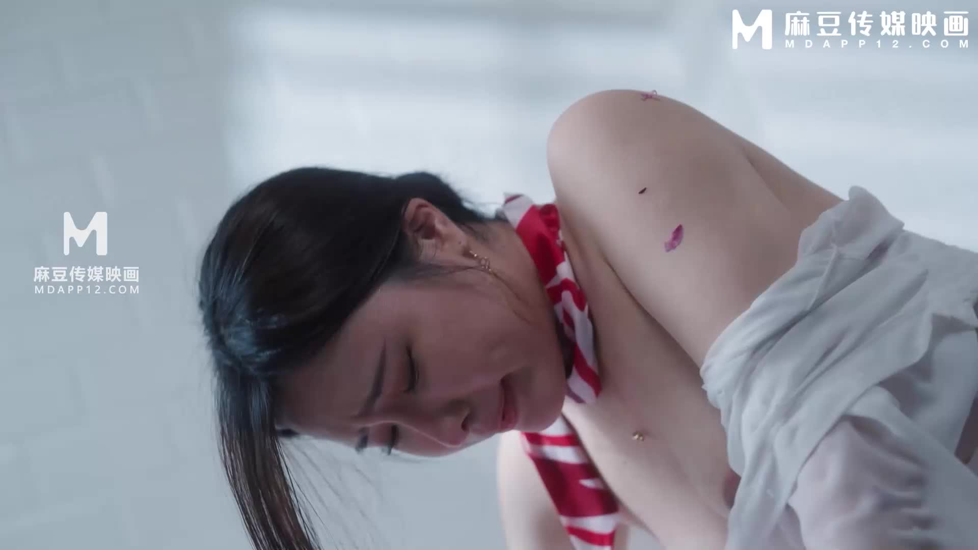 Blue Sky Airlines stewardess EP1 Sex training under promotion Ai Xi Ai You - AV大平台-Chinese Subtitles, Adult Films, AV, China, Online Streaming