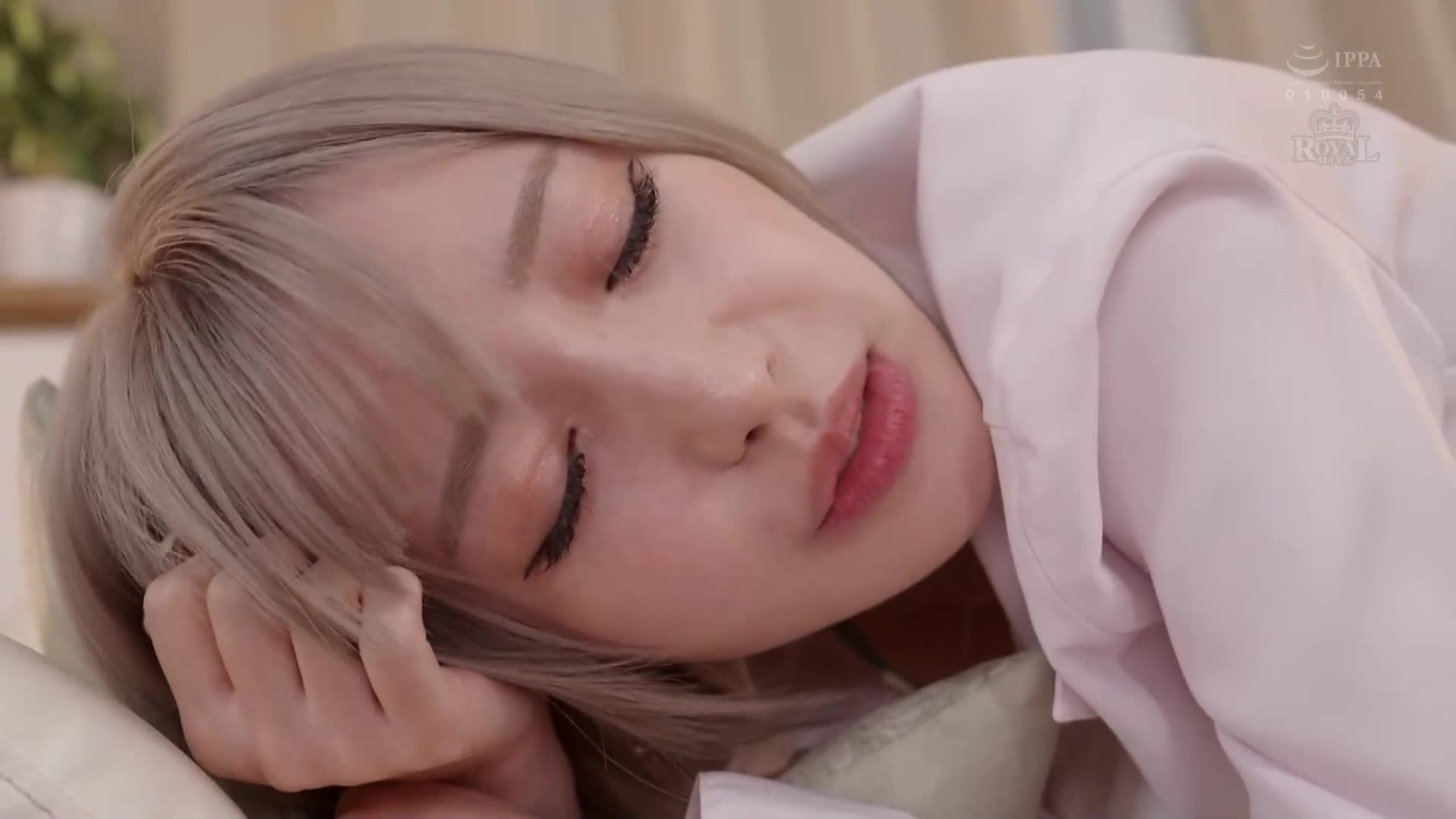 I rubbed my sister&#039;s big butt, showing off her black pantyhose unprotectedly, and then creampied her. Hyakuen Sarina - AV大平台-Chinese Subtitles, Adult Films, AV, China, Online Streaming