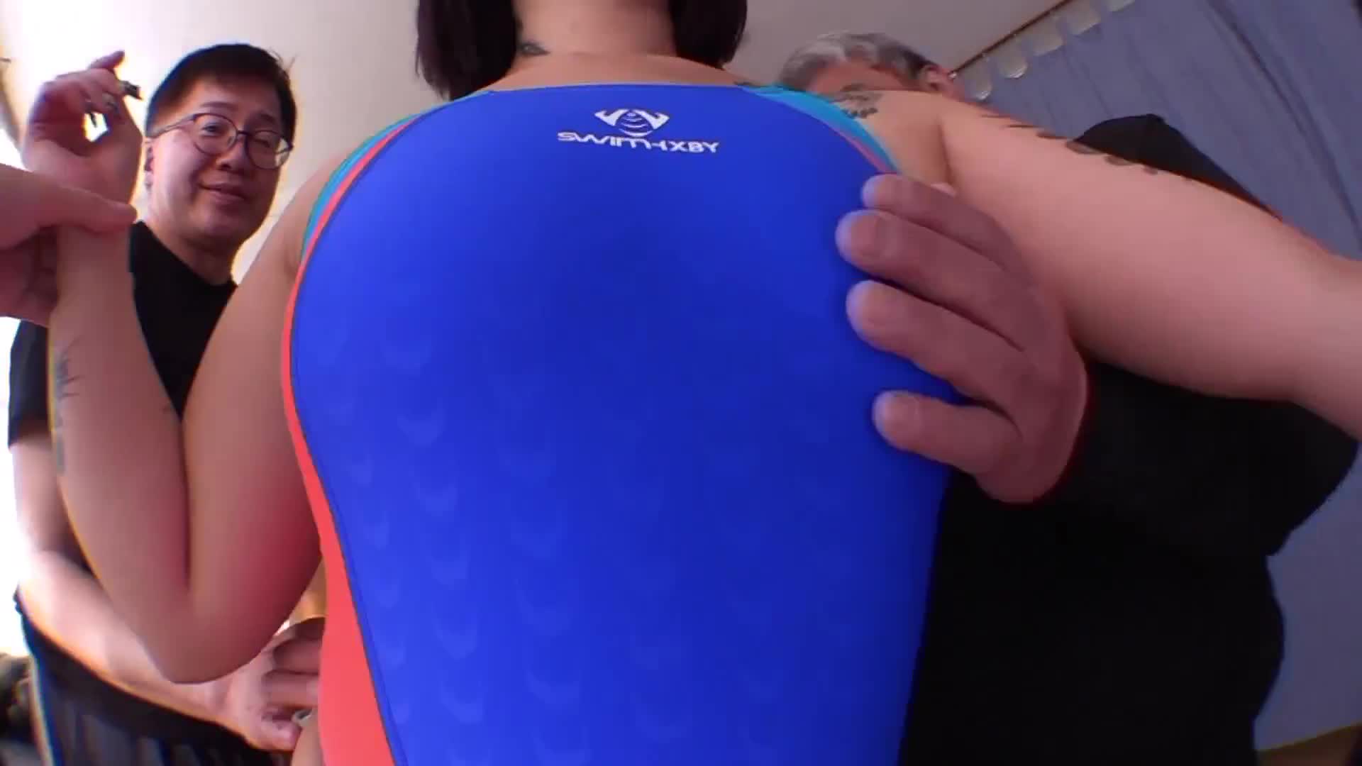 情欲不满的人妻以紧身竞泳泳衣诱惑的大屁股性欲怪物 - AV大平台-中文字幕,成人影片,AV,国产,线上看