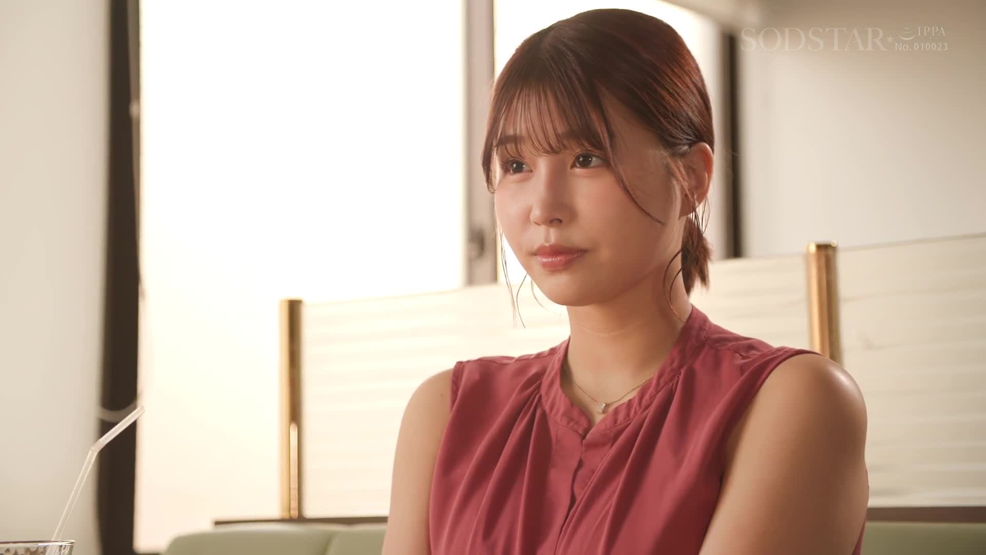 Yui Mahiro, a lewd, big-butt real estate lady who came to check out the property to live together and cums raw and gets her creampied by a couple&#039;s boyfriend - AV大平台-Chinese Subtitles, Adult Films, AV, China, Online Streaming