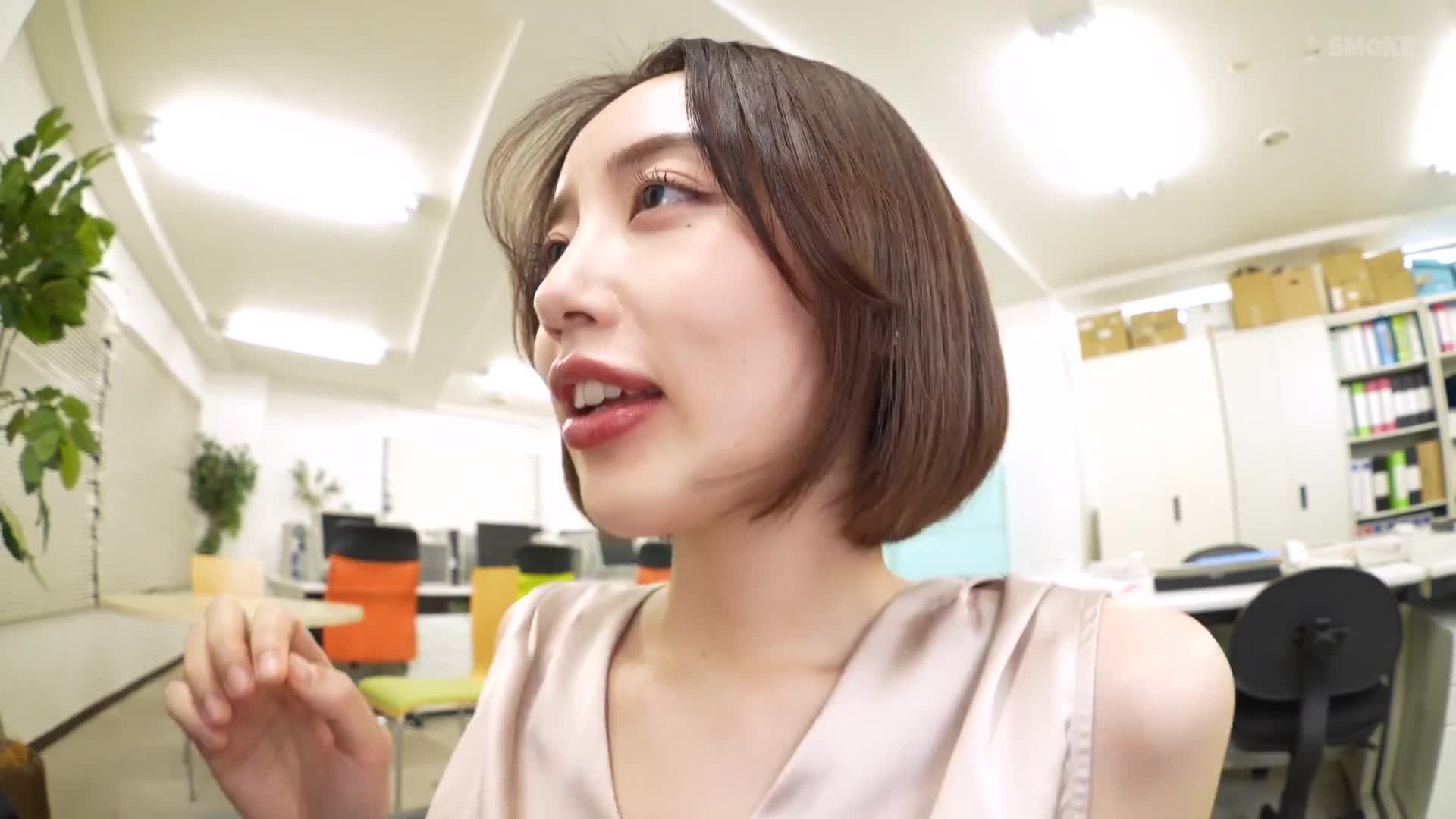 [Pink salon sexual harassment] In the workplace, two of them are alone in the office, and the couple is left alone with a blowjob to relieve their arousal, and is treated like a sex worker and is treated like a blowjob, and is ejaculated in mouth many times Misaki Kanna - AV大平台-Chinese Subtitles, Adult Films, AV, China, Online Streaming