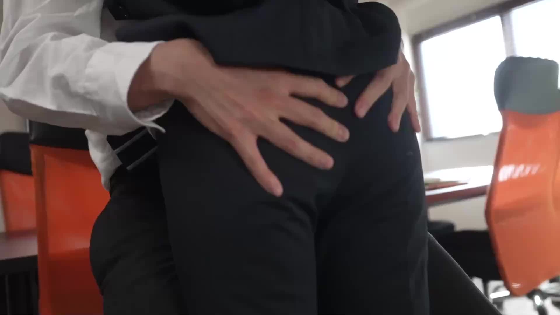 A secret that only two people can&#039;t tell the company. Working on weekends suddenly became a close friend with a normally scary beautiful boss. Nishinomiya Yume, who was able to do it anytime during work. - AV大平台-Chinese Subtitles, Adult Films, AV, China, Online Streaming