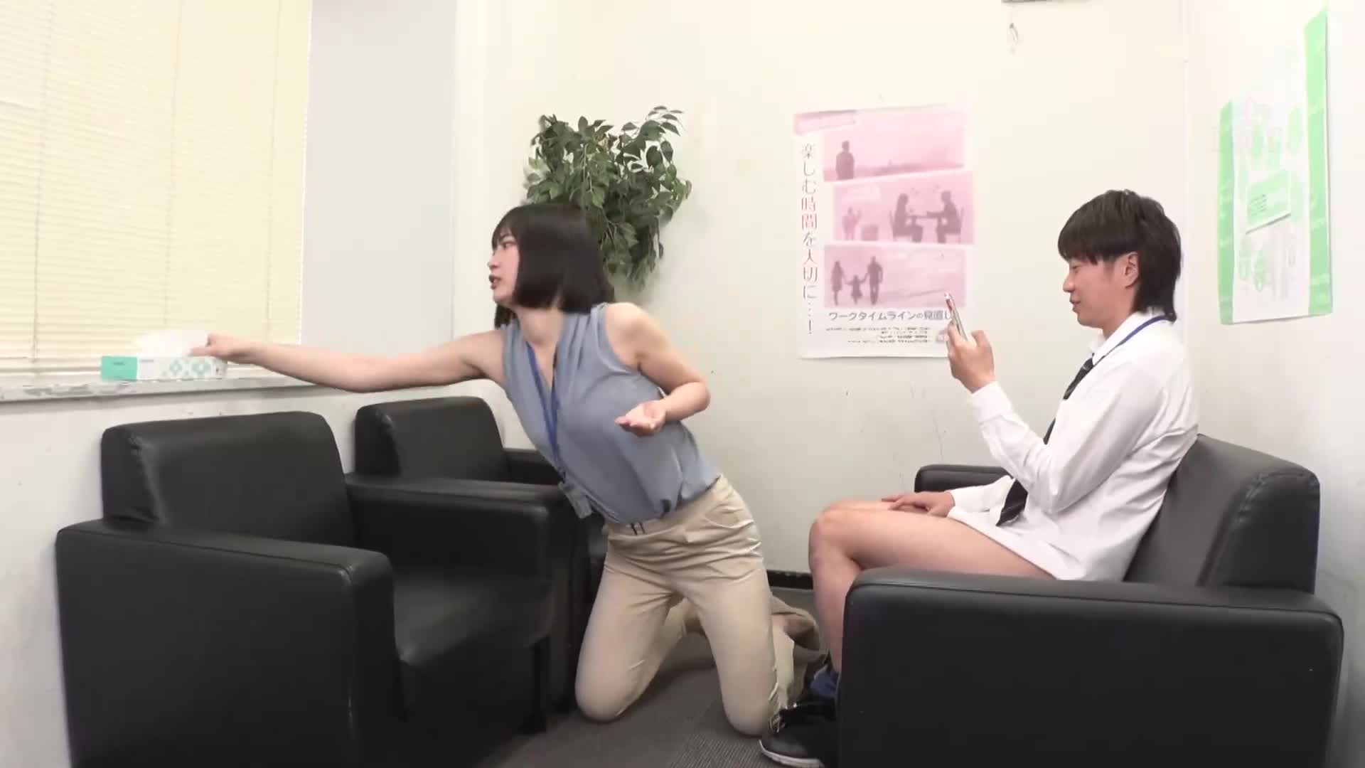 我會幫你舔一下，所以假裝成戀人吧！為了讓囉嗦的父母安心，我成為了超可愛的同期女生一天的男友。美谷朱音 - AV大平台 - 中文字幕，成人影片，AV，國產，線上看