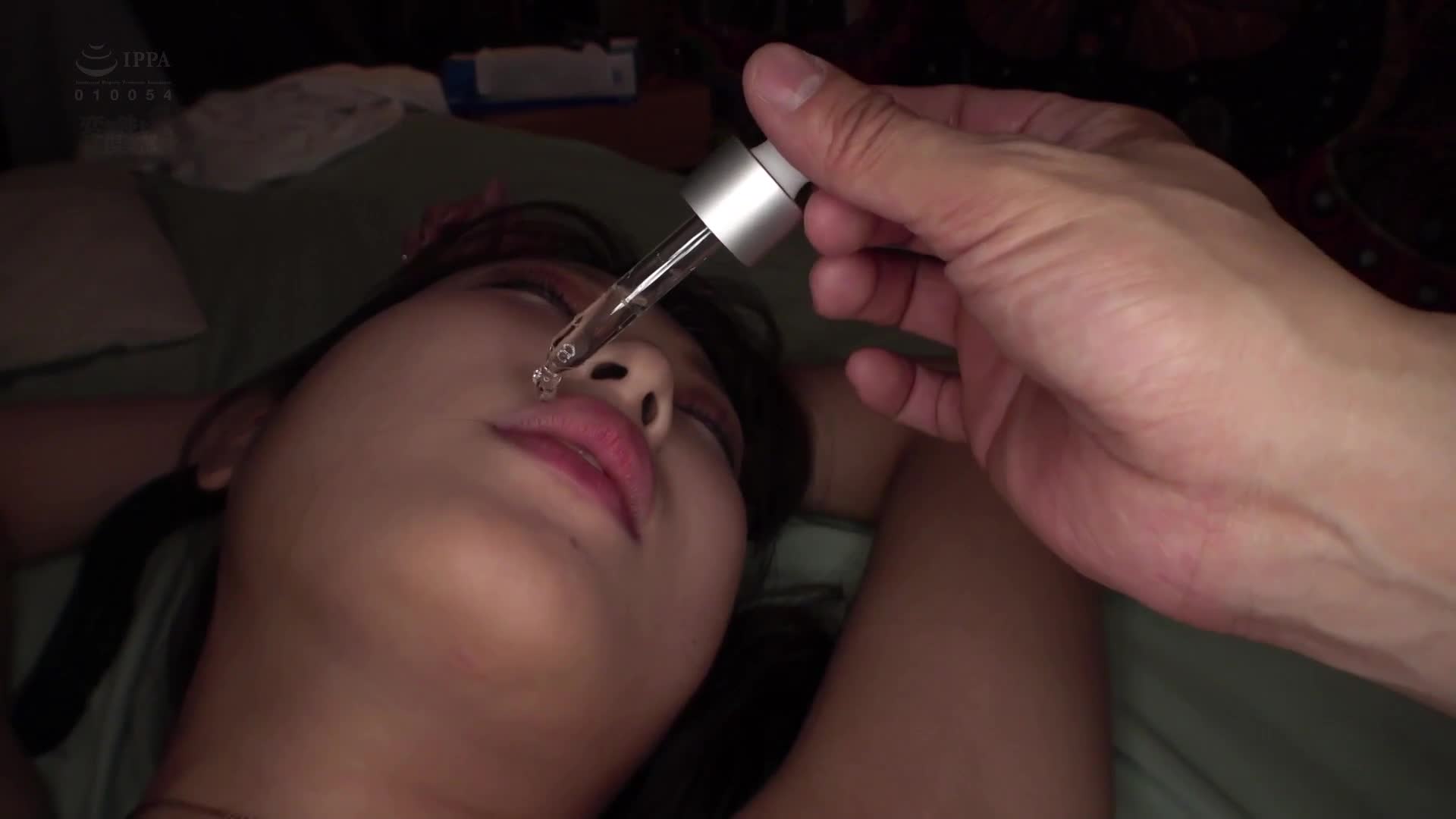 丸之内的秘書被盯上，遭到偷拍，昏迷後遭到中出強姦。 - AV大平台 - 中文字幕，成人影片，AV，國產，線上看