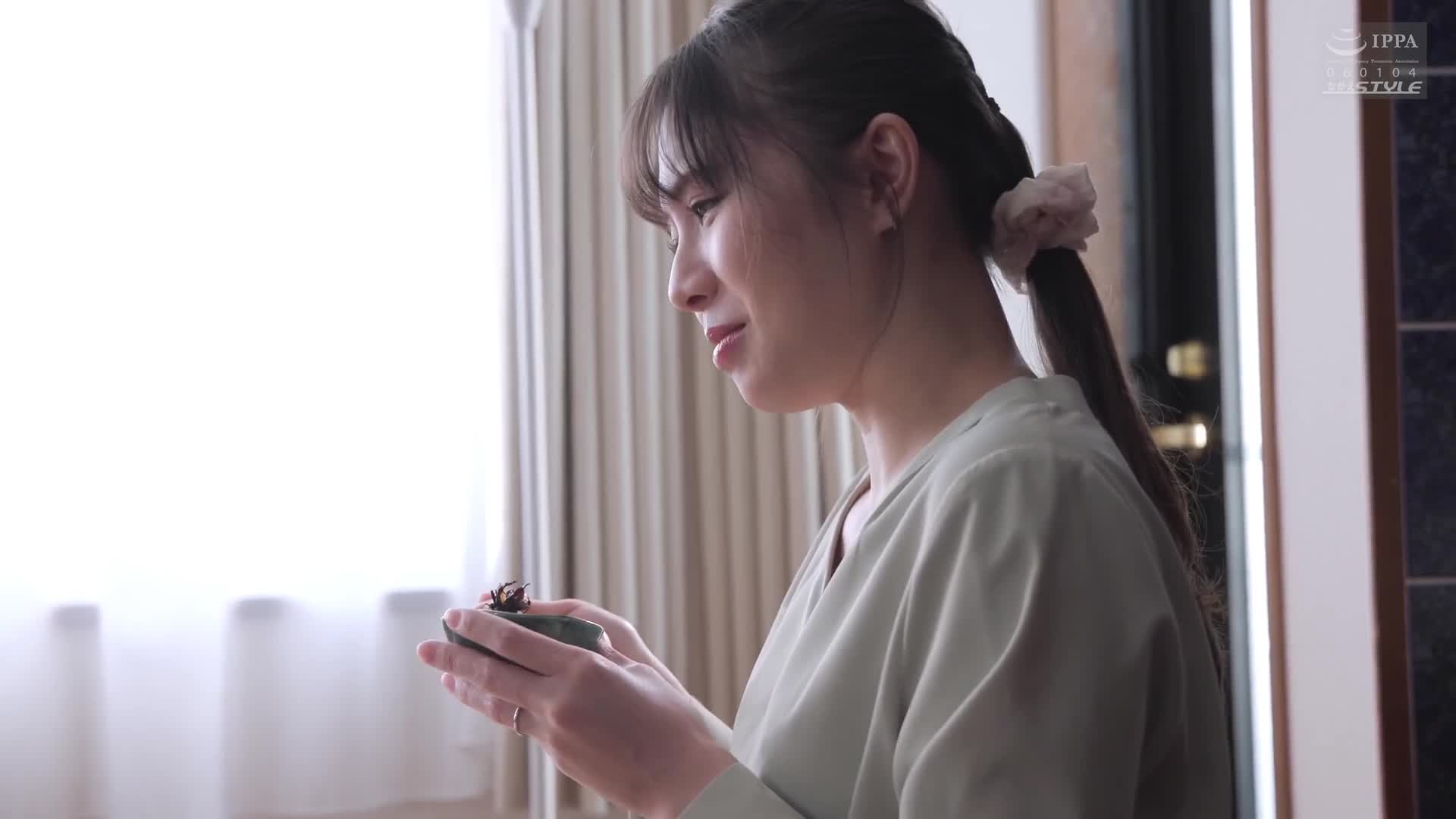 沉溺於比丈夫更大的巨根中... 我無法告訴你。櫻末奈 - AV大平台 - 中文字幕，成人影片，AV，國產，線上看