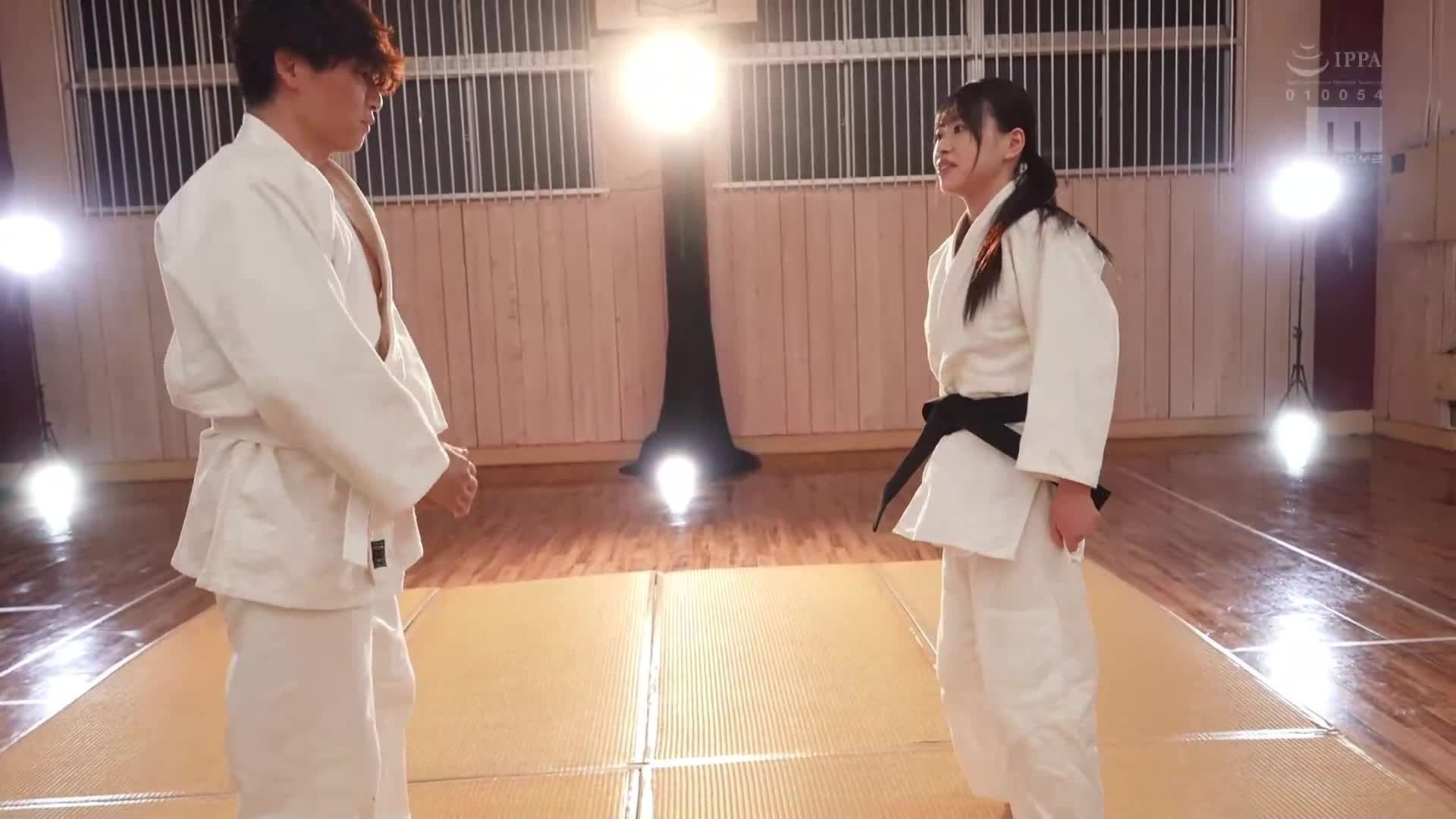 [AI解碼版]那個在學生時代班上我最想跟她發生性關係的女孩。活力健康美麗的現役女大生參與AV演出！赤丸璐子 - AV大平台 - 中文字幕，成人影片，AV，國產，線上看